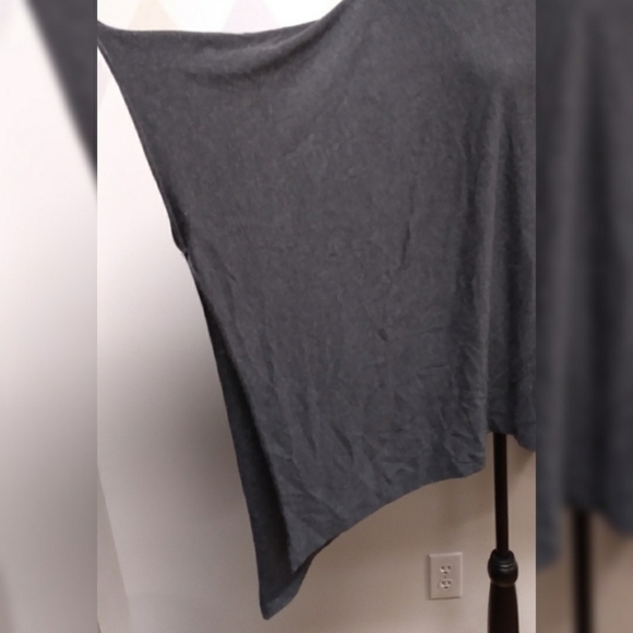 H&M Basic gray rectangular cape - Picture 8 of 10